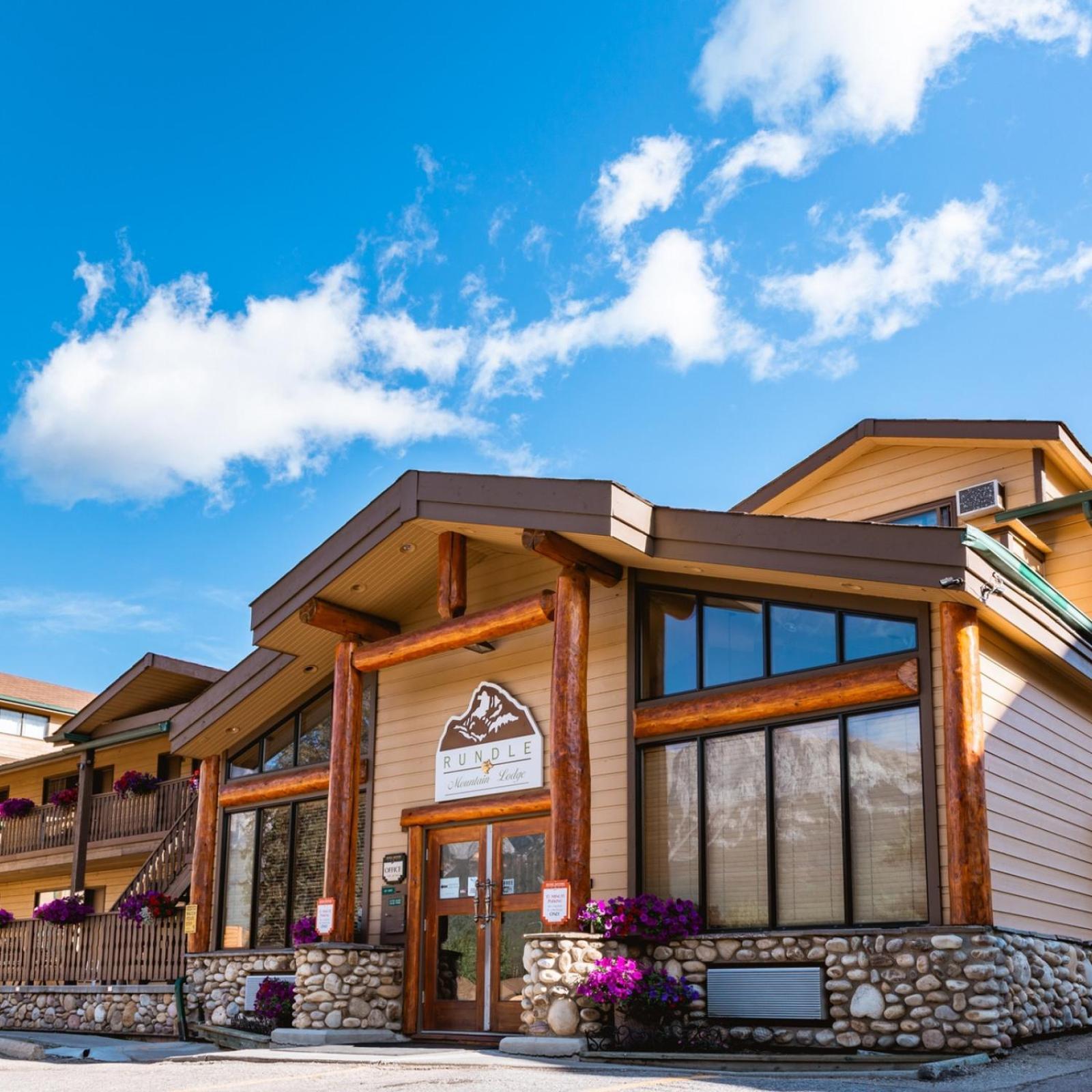 Rundle Mountain Lodge Canmore Buitenkant foto